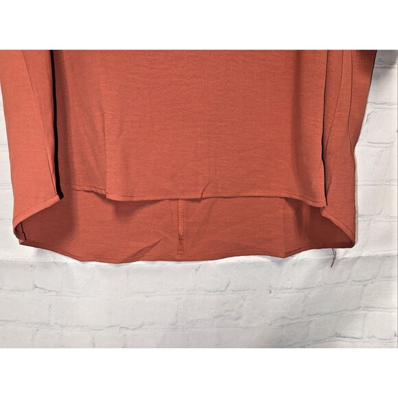 NWT Andree By Unit 3/4 Sleeve Scalloped Top M Coral Salmon Colored Blouse - Picture 6 of 8